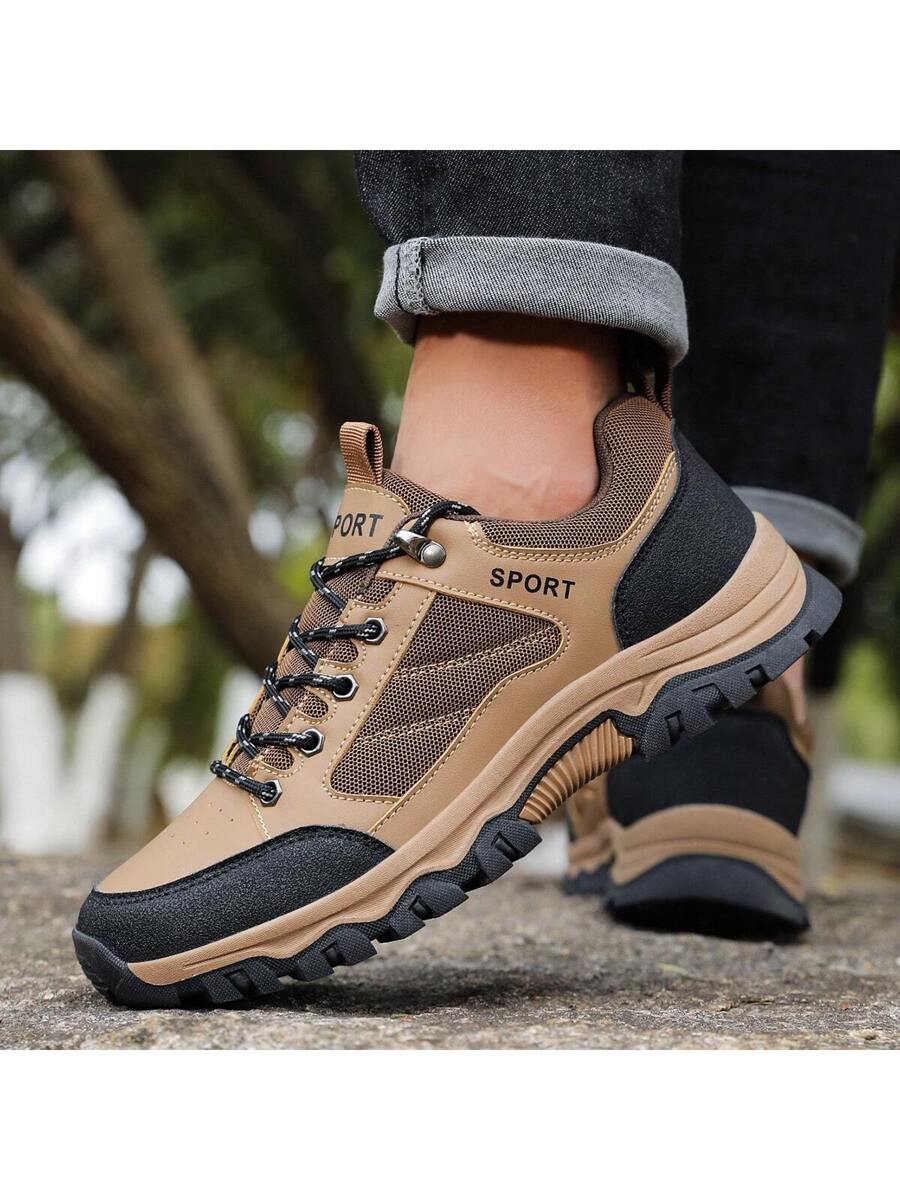 Bergweg Men's Hiking Shoe