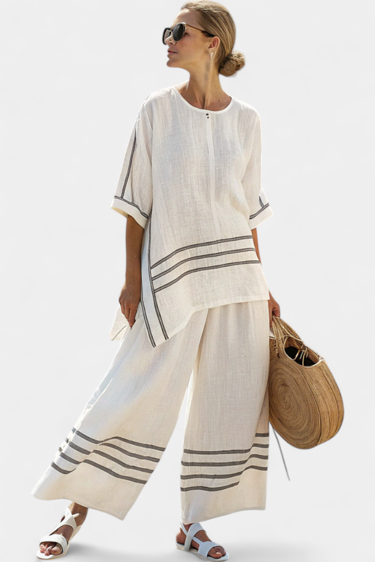 Complete with wide striped pants with irregular cut - modern and comfortable style