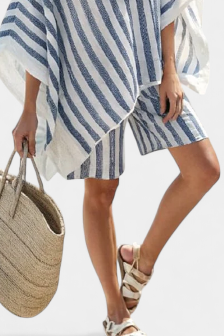 Set of stripes Nancy with oversized blouse and elegant shorts