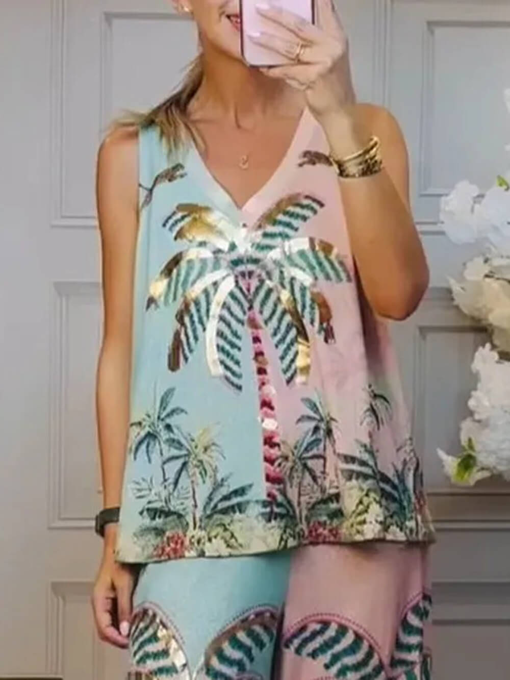 Tropical Palm Tree Print Loose Fit V-Neck Sleeveless Tank Top