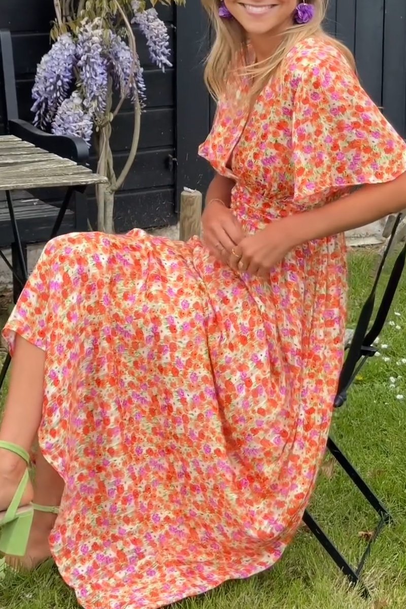 Ruth | Long Dress with V-Neck