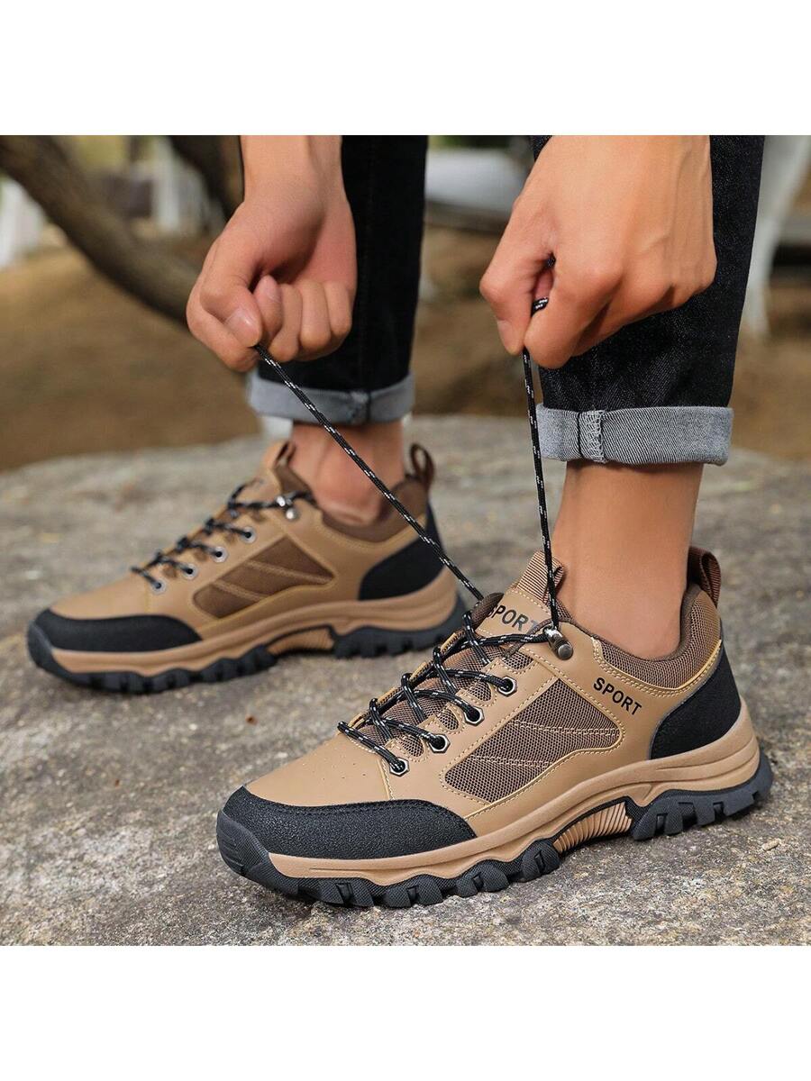 Bergweg Men's Hiking Shoe