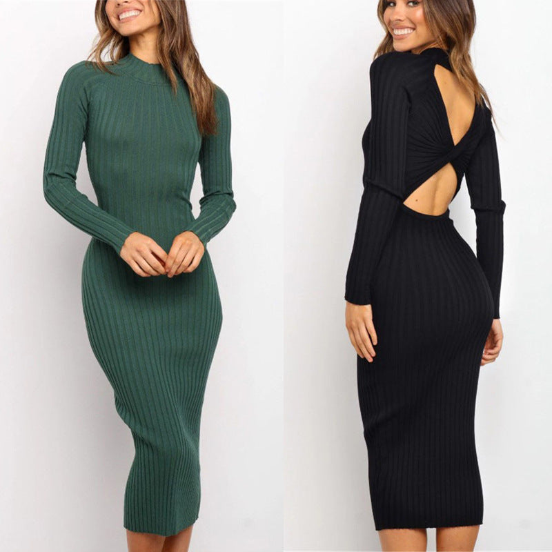 Figure-hugging dress made of mesh fabric