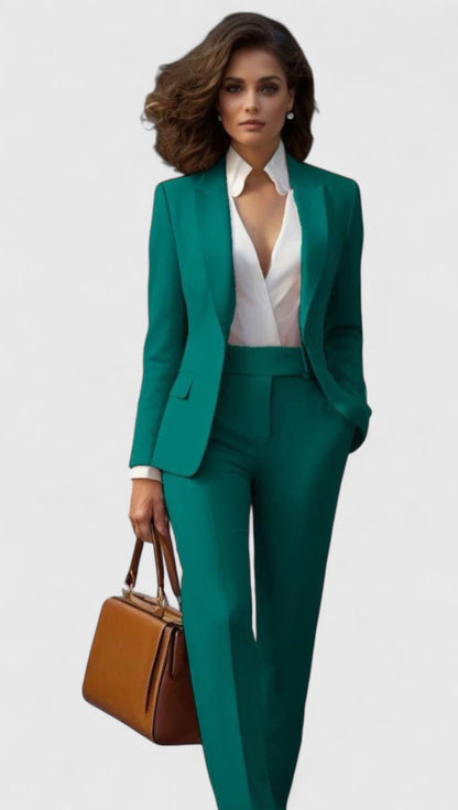 Jenevieve | Sophisticated Suit