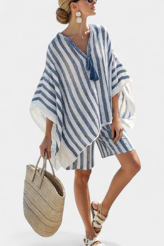 Set of stripes Nancy with oversized blouse and elegant shorts