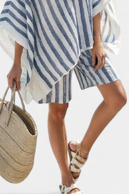 Set of stripes Nancy with oversized blouse and elegant shorts